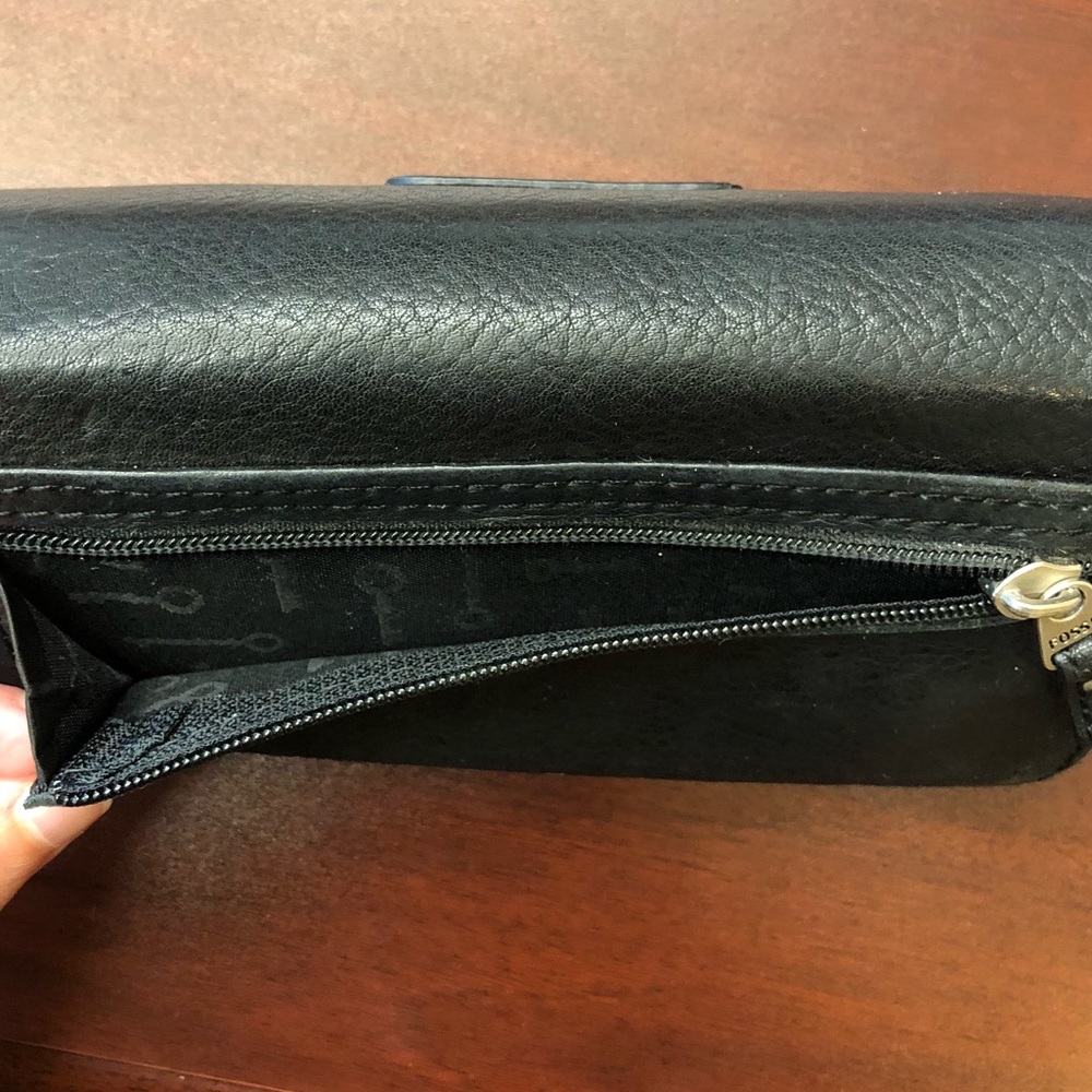 Fossil Wallet - Picture 5 of 6